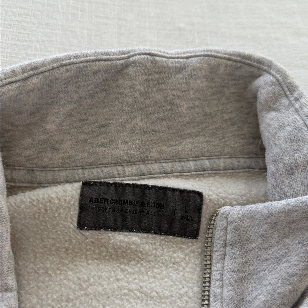 Abercrombie & Fitch Light Gray Half-Zip Sweatshirt - Picture 2 of 5
